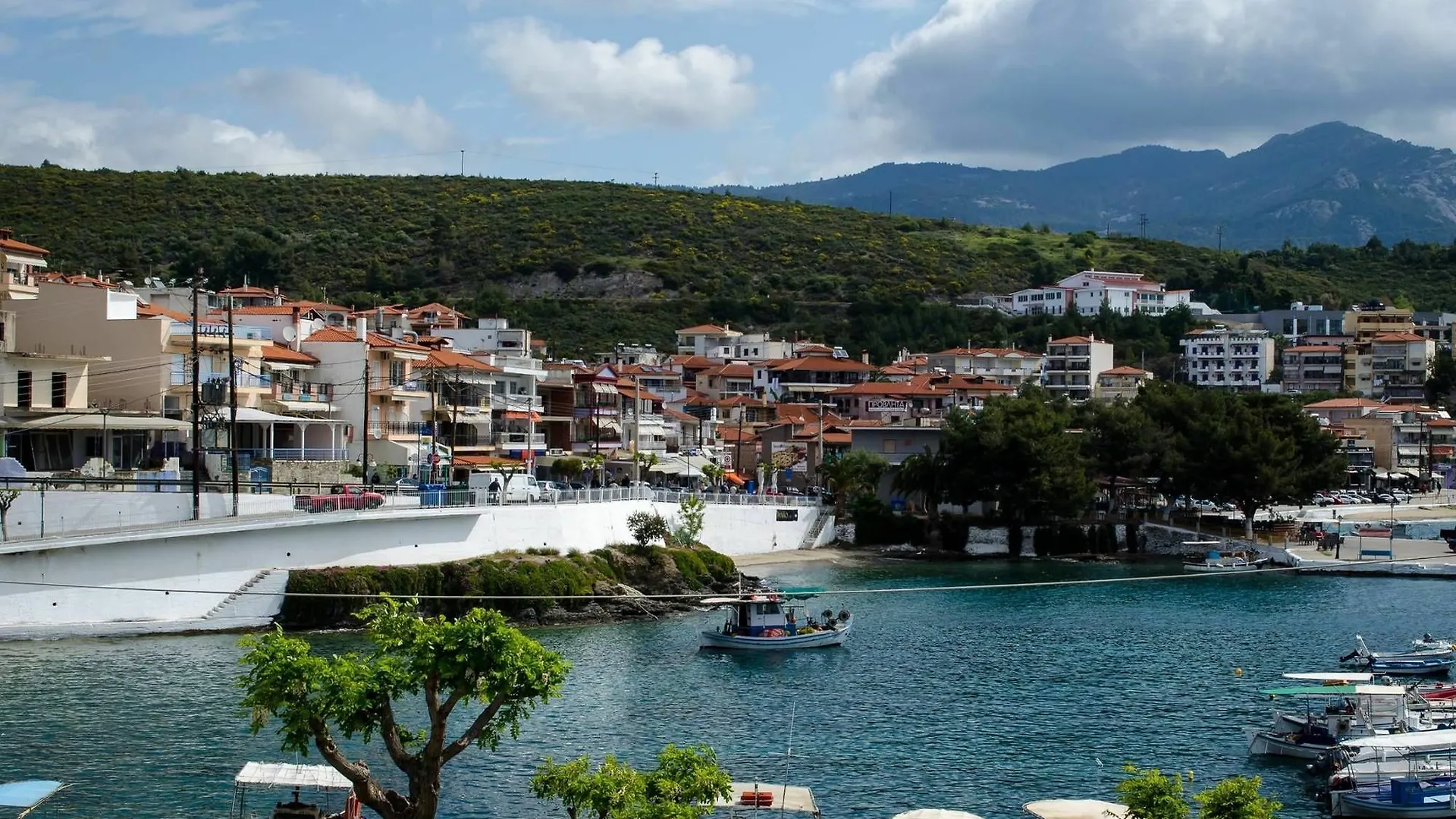 Hotel Papagalos Néos Marmarás