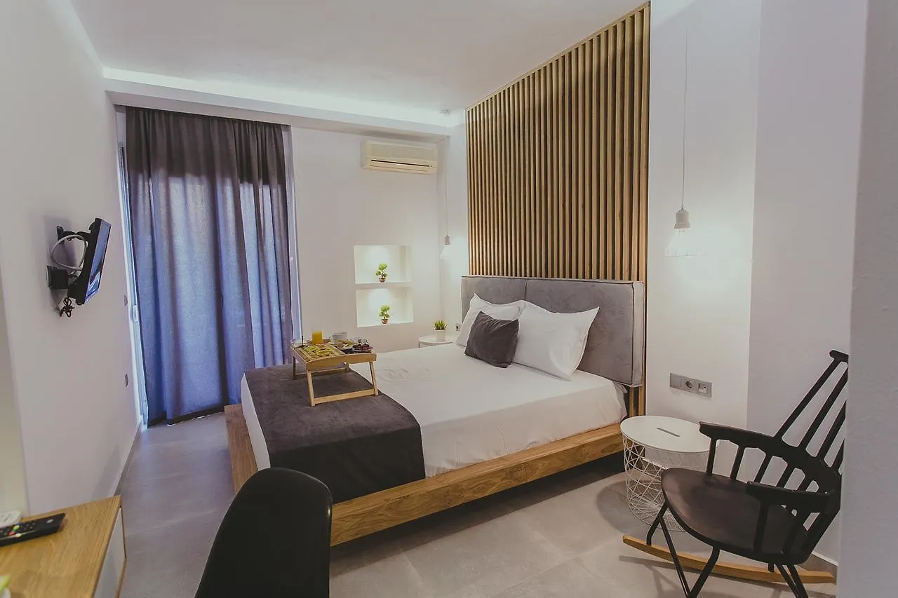 Hotel Papagalos Neos Marmaras